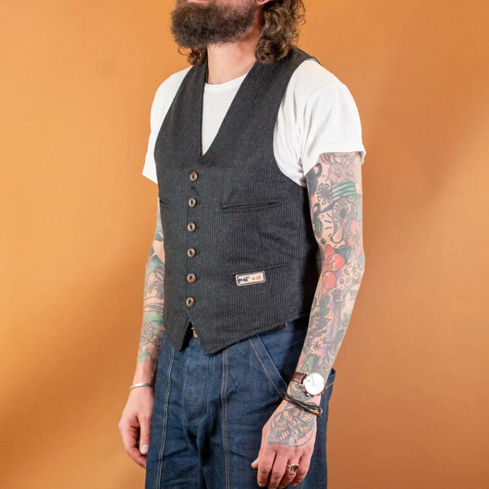 Wool Vest Striped Black